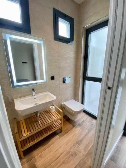 Deluxe Twobedroom Apartment Seville Downtown Exterior photo