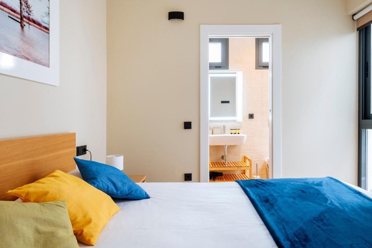 Deluxe Twobedroom Apartment Seville Downtown Exterior photo