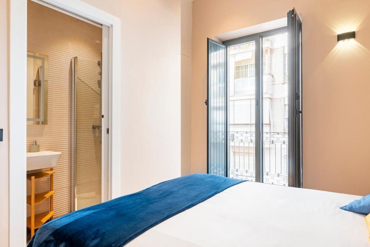 Deluxe Twobedroom Apartment Seville Downtown Exterior photo